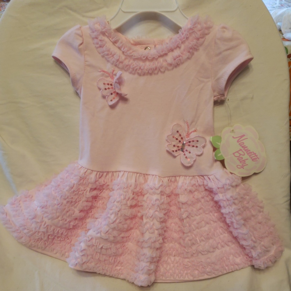 Girls pink shirt